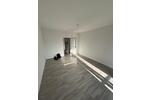 Dachgeschoßwohnung Duisburg Duisburg-Mitte - 1.5 Zimmer, 32 m&sup2;, 700&euro; | Angebot:26338757