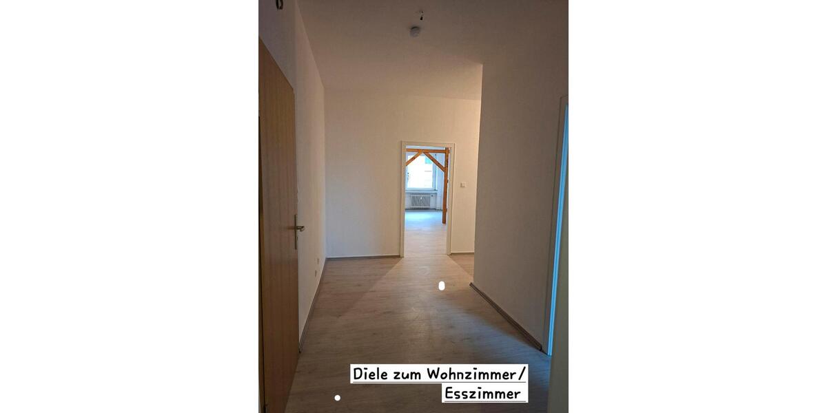 Etagenwohnung Gelsenkirchen Buer - 4 Zimmer, 123 m&sup2;, 1.050&euro; | Angebot:24702818