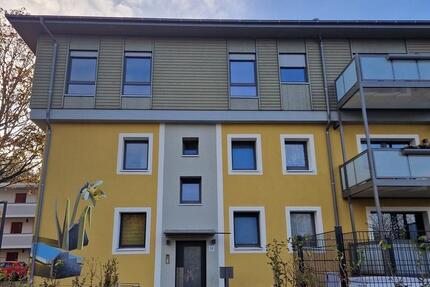 Umweltfreundliches Wohnen durch Nutzung einer Wärmepumpe. 4 zimmer