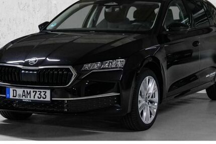 Skoda Octavia 10.000 km 42.980 € Düsseldorf 40549