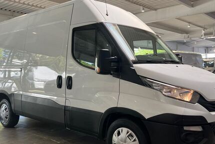 IVECO Andere 130.000 km 20.990 &euro; Datteln 45711