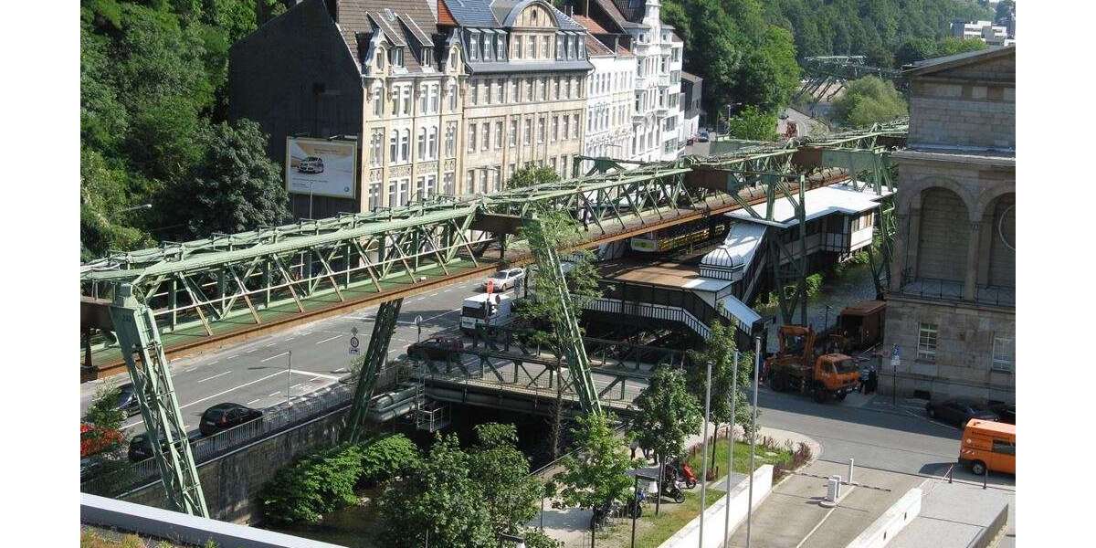 Haus zum Kaufen in Wuppertal 900.000 € 1480 m² 35 zimmer