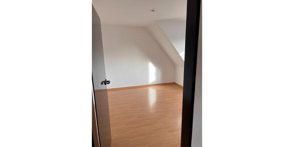 Helle 3-Zimmer Dachgeschosswohnung mit Balkon, Haltern am See 3 zimmer