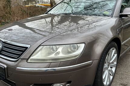 VW Phaeton 227.246 km 3.600 &euro; Essen 45276