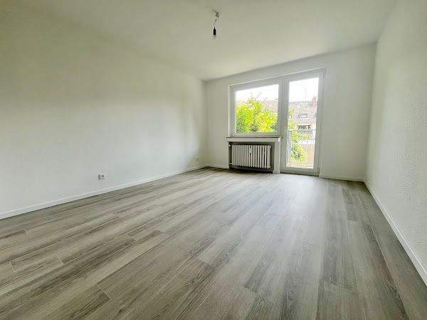 Tolle 3-Zimmer-Wohnung mit großem Wohnzimmer und Balkon! 3 zimmer