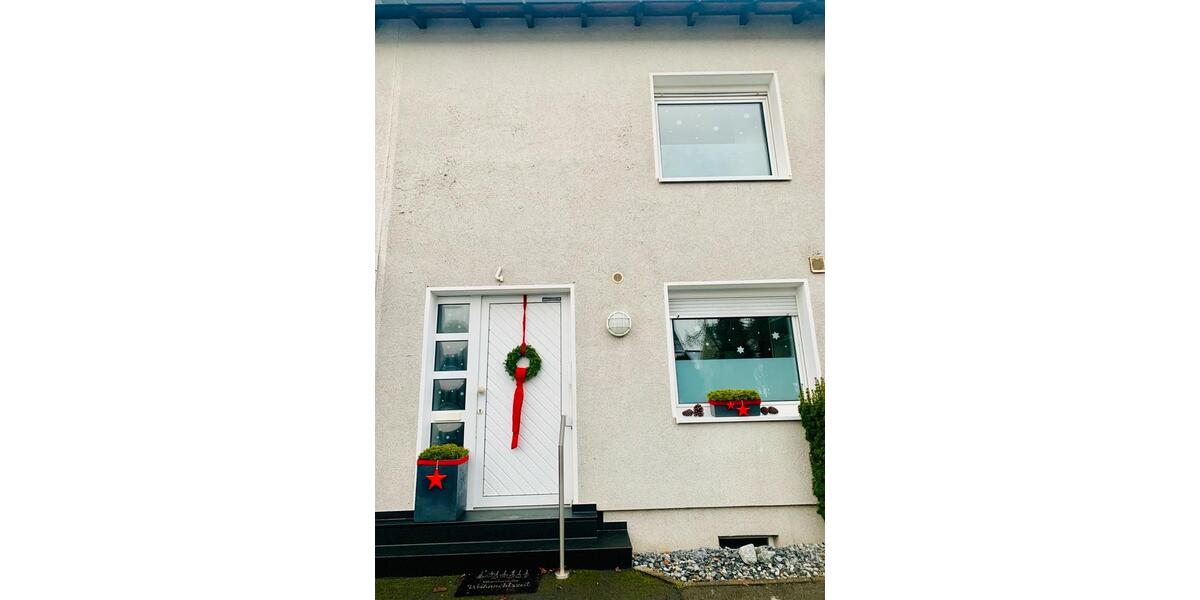 Charmantes kleines Reihenmittelhaus zu verkaufen zimmer