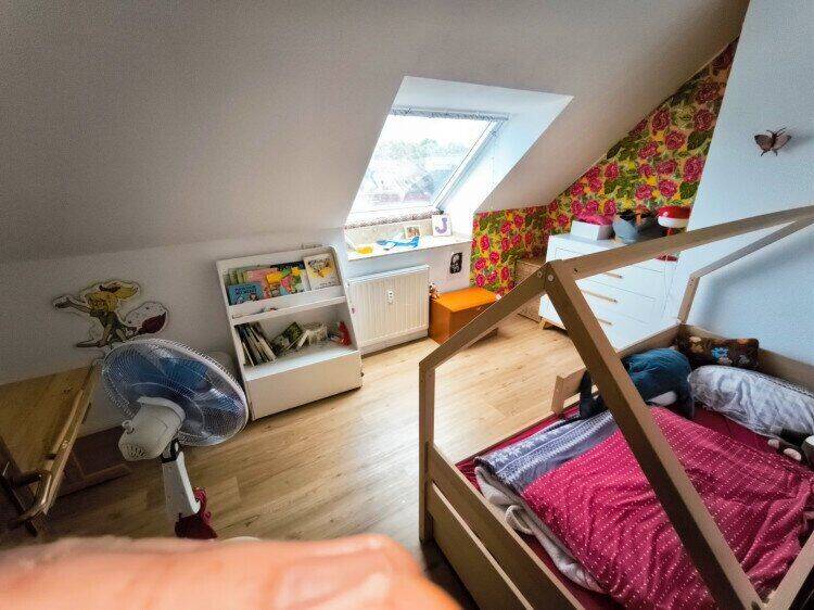 Etagenwohnung Oberhausen Marienkirche - 3 Zimmer, 90 m&sup2;, 700&euro; | Angebot:26908485