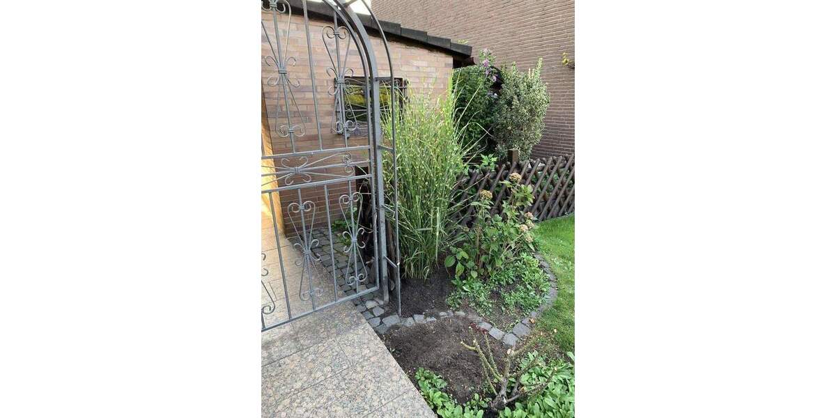 Reihenendhaus Essen Schonnebeck - 5 Zimmer, 145 m&sup2;, 419.000&euro; | Angebot:25379078