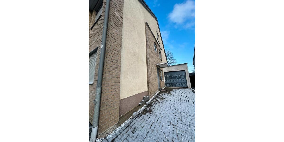 Reihenhaus Bochum Günnigfeld - 8 Zimmer, 205 m&sup2;, 590.000&euro; | Angebot:25793020