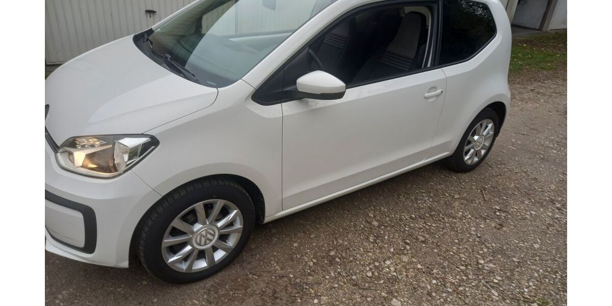 VW up! 80.000 km 6.900 &euro; essen 45138