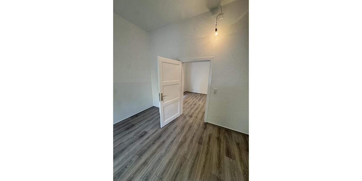 Erdgeschoßwohnung Duisburg Mittelmeiderich - 3 Zimmer, 54 m&sup2;, 409&euro; | Angebot:26255957