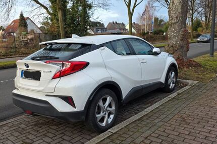 Toyota C-HR 60.800 km 17.000 &euro; Herten 45701