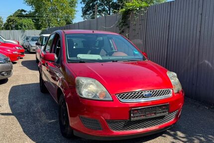 Ford Fiesta 130.000 km 1.800 &euro; Essen 45143
