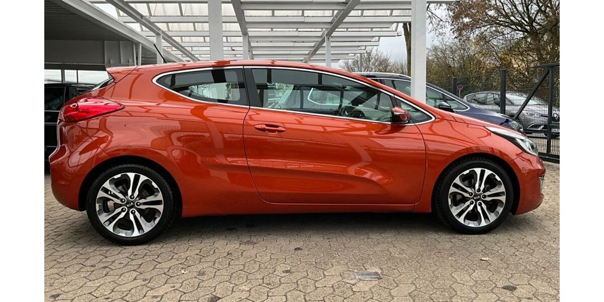 Kia ceed / Ceed 137.000 km 6.950 &euro; Dinslaken 46539