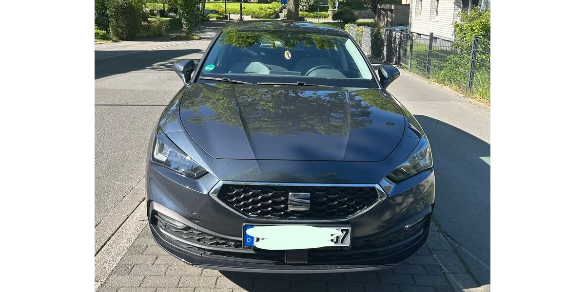 Seat Leon 89.900 km 14.490 &euro; Dortmund 44339