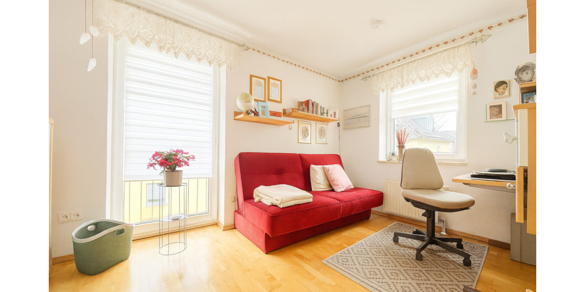 Familienfreundliche, Doppelhaushälfte mit Garage in ruhiger Sackgasse 5 zimmer