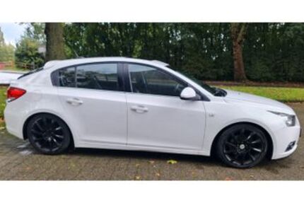 Chevrolet Cruze 215.000 km 4.200 &euro; Wuppertal 42103