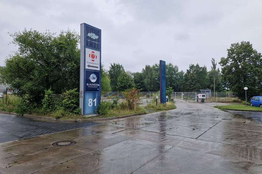 Halle in Berlin 1.500.000 € 2570 m²