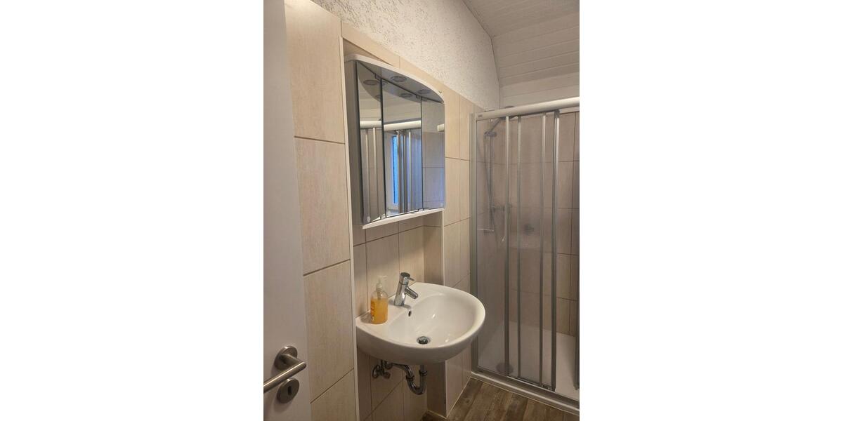 frisch renovierte Wohnung Bochum-Riemke, WG geeignet inkl. Küche 2 zimmer