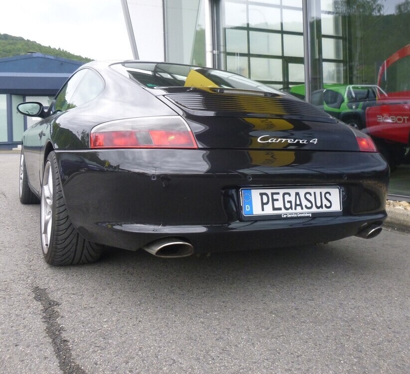 996 Carrera 4