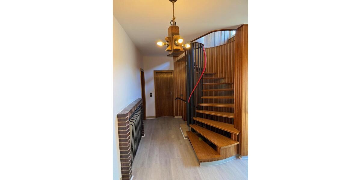 Doppelhaushälfte Oberhausen Schmachtendorf - 5 Zimmer, 120 m&sup2;, 1.590&euro; | Angebot:26323095