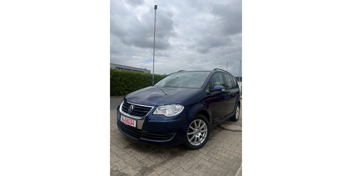 VW Touran 213.309 km 6.500 &euro; Wuppertal 42329
