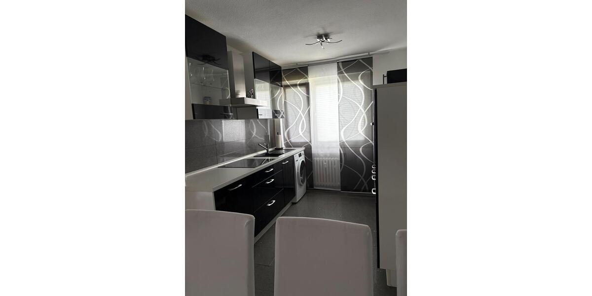 Etagenwohnung Duisburg Hamborn - 3.5 Zimmer, 76 m&sup2;, 157.500&euro; | Angebot:26903177
