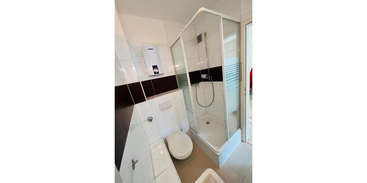 Erdgeschoßwohnung Essen Stadtbezirk IX - 1.5 Zimmer, 33 m&sup2;, 500&euro; | Angebot:26408145