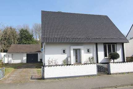 Haus zum Kaufen in Düsseldorf 1.850.000 € 120 m²