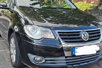 VW Touran 221.495 km 4.000 &euro; Dortmund 44225