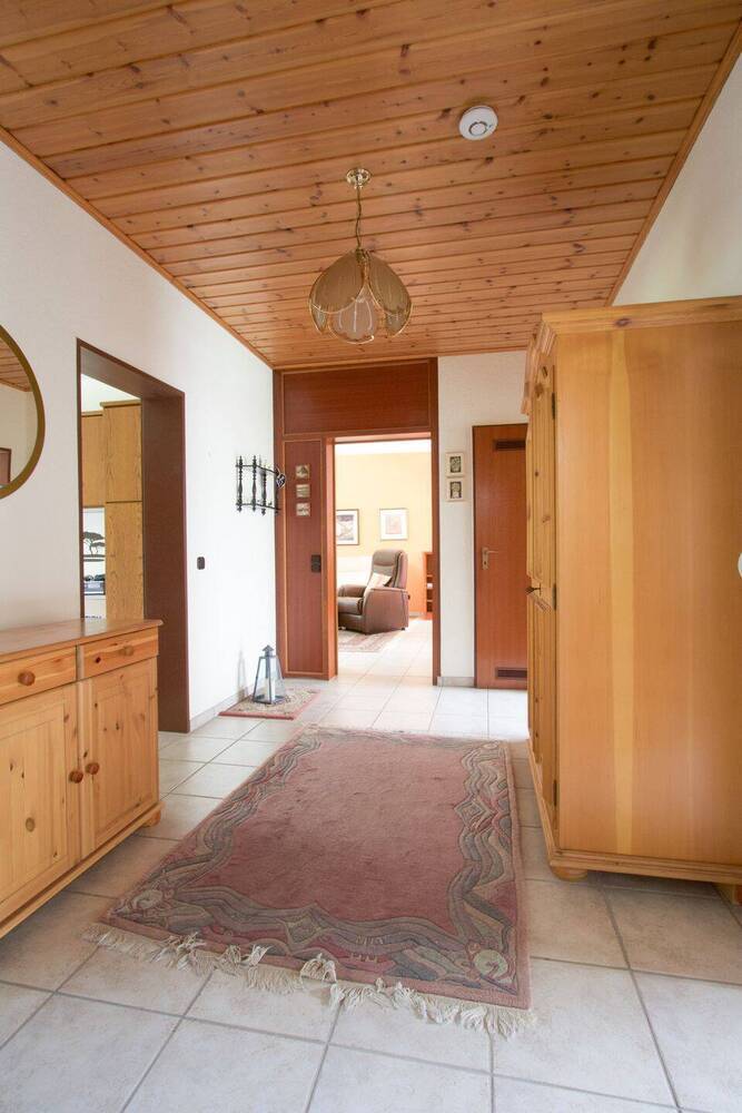 Blömker! Attraktive 3,5-Raum Wohnung mit zwei Balkonen und Garage!