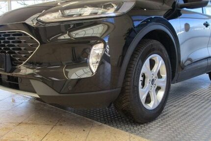 Ford Kuga 79.990 km 18.890 &euro; Gelsenkirchen 45891
