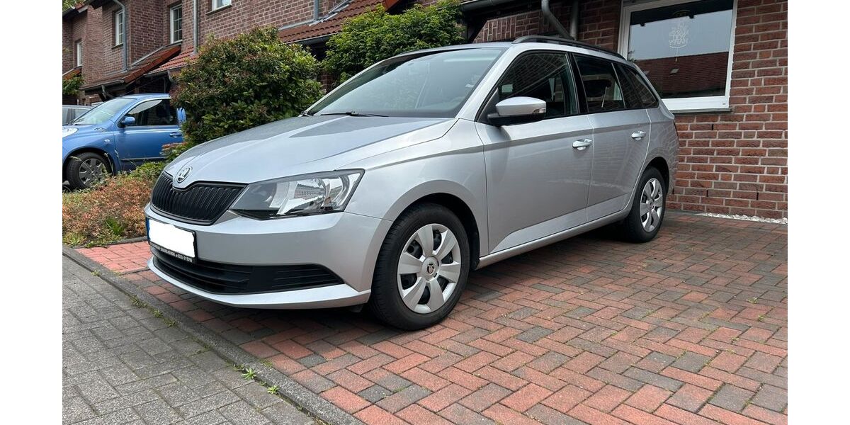 Skoda Fabia 155.157 km 4.700 &euro; Bottrop 46238