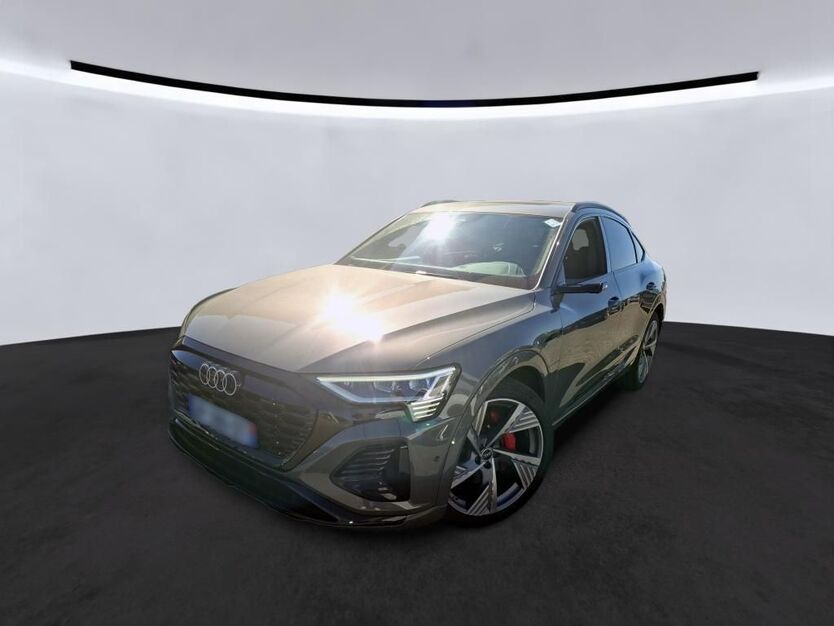 Audi Q8 e-tron 47.584 km 56.640 € Hagen 58091