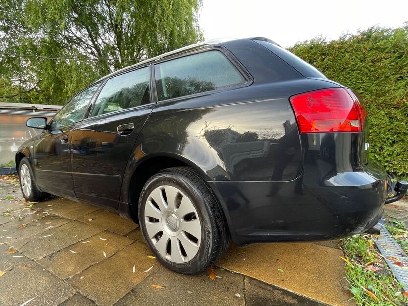 Audi A4 309.000 km 1.698 € Dortmund 44379
