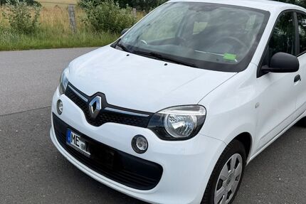 Renault Twingo 62.200 km 4.380 &euro; Mettmann 40822