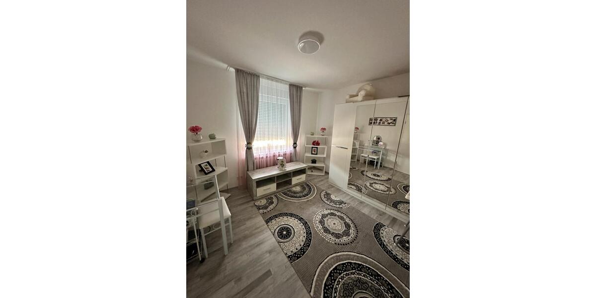 Doppelhaushälfte Velbert Velbert-Mitte - 6 Zimmer, 171 m&sup2;, 600.000&euro; | Angebot:27030686
