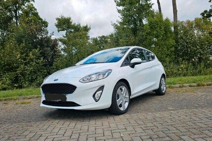 Ford Fiesta 83.500 km 8.490 &euro; Marl 45770