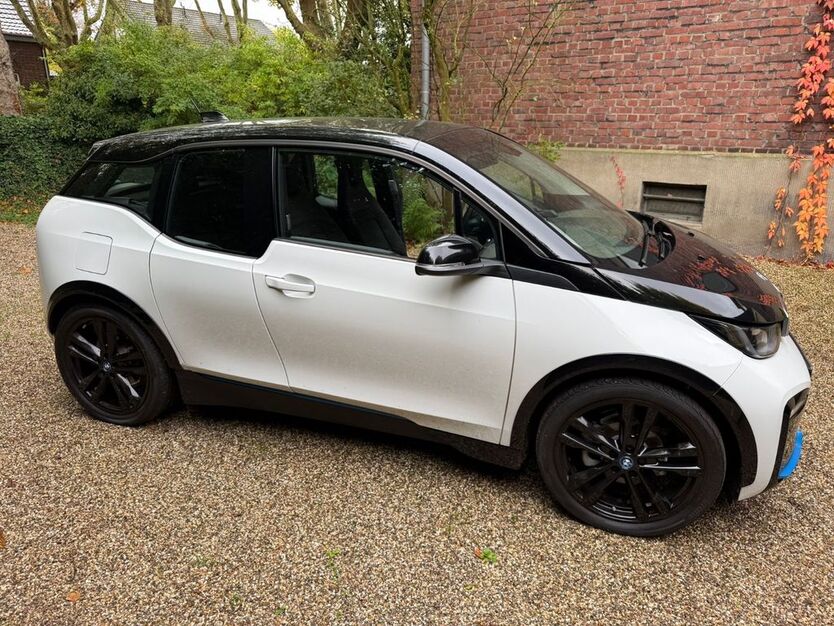 BMW i3 17.500 km 20.790 € Recklinghausen 45663