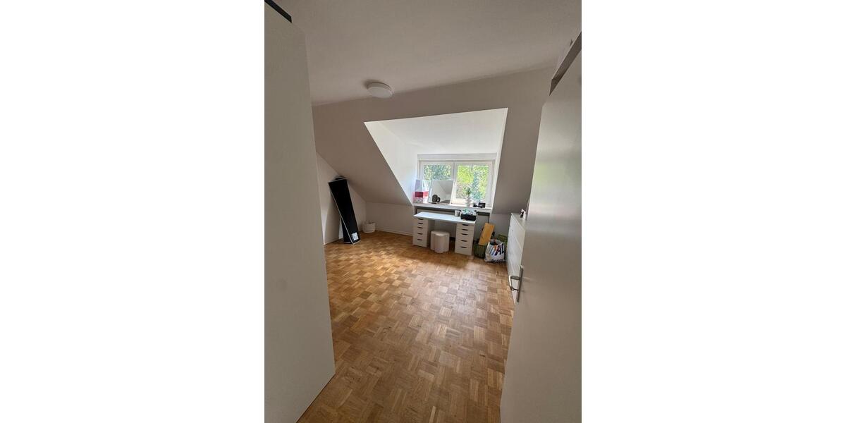Dachgeschoßwohnung Herne Eickel - 3 Zimmer, 75 m&sup2;, 805&euro; | Angebot:26169718