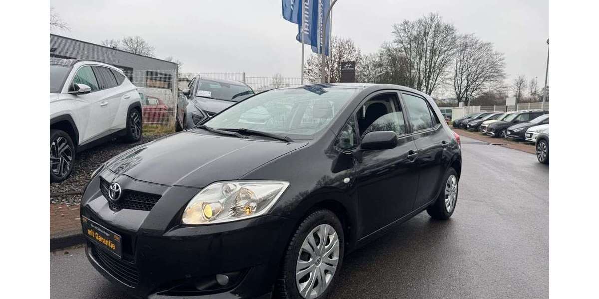 Toyota Auris 109.000 km 5.490 &euro; Datteln 45711