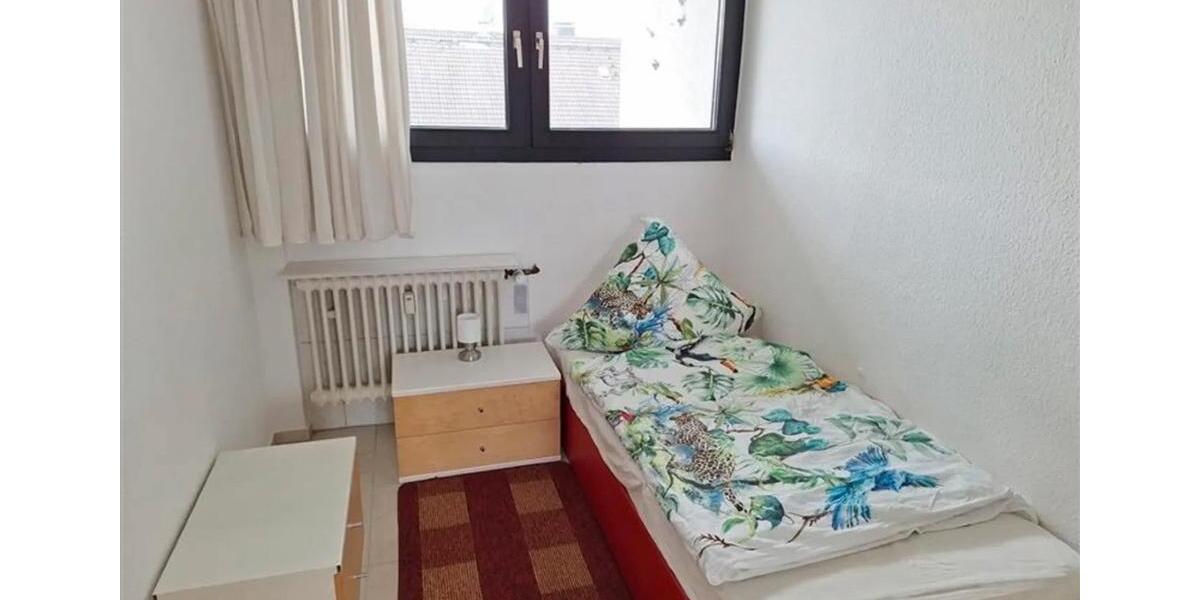 Etagenwohnung Ratingen Tiefenbroich - 3 Zimmer, 54 m&sup2;, 1.390&euro; | Angebot:25258851