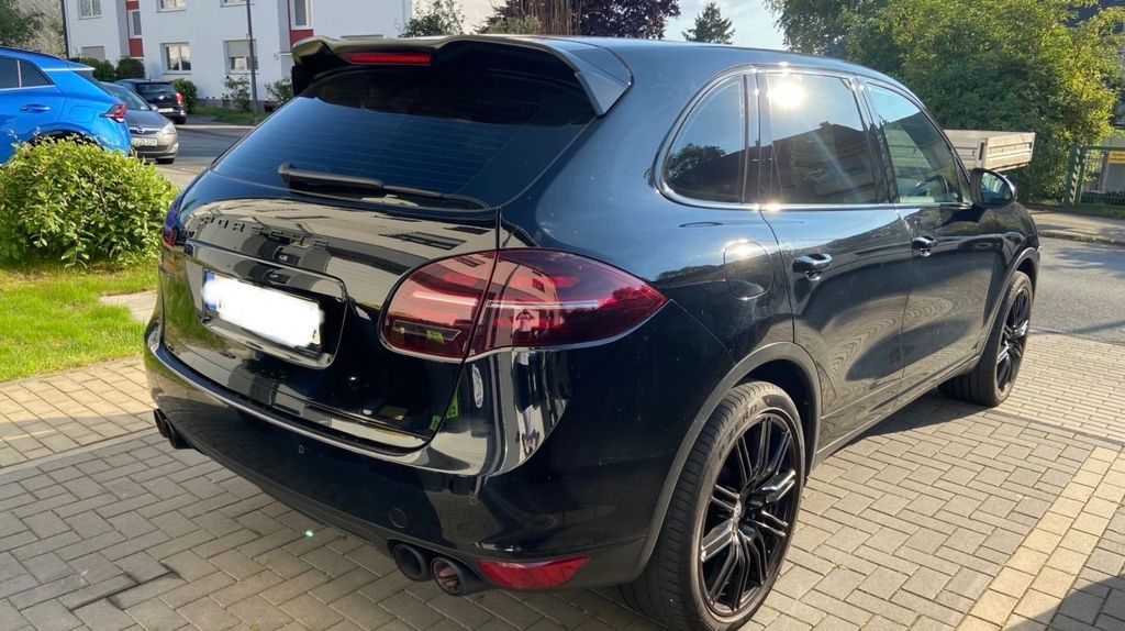 Porsche Cayenne 229.900 km 16.900 &euro; Wuppertal 42327