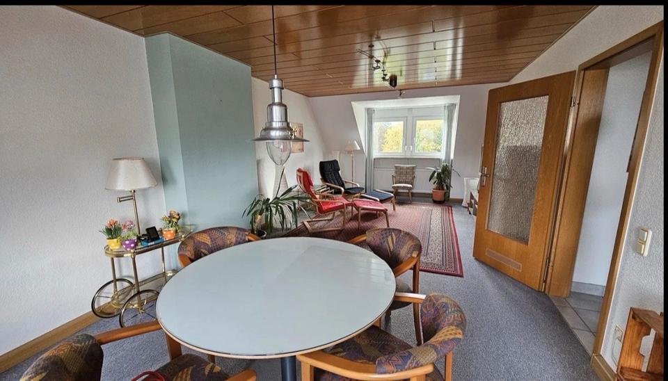 Dachgeschoßwohnung Herne Wanne-Bickern - 4.5 Zimmer, 107 m&sup2;, 950&euro; | Angebot:25304459