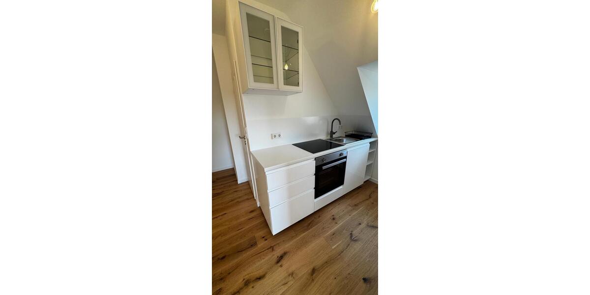 stilvolle Dachgeschosswohnung mit Garten in Neviges Velbert 2 zimmer