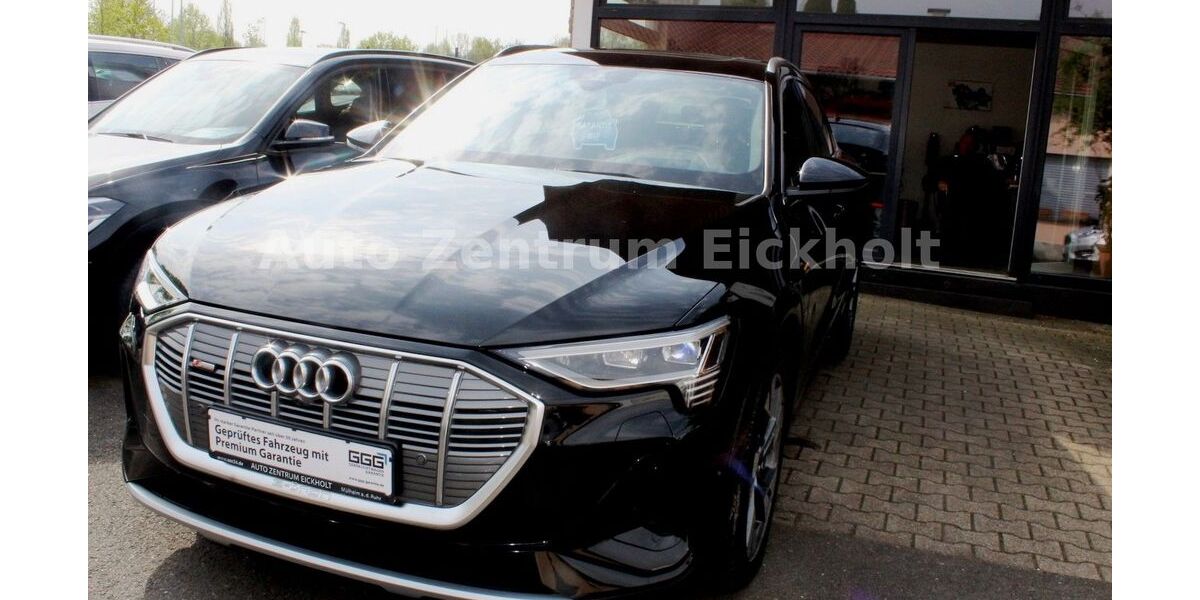 Audi e-tron 69.600 km 33.950 &euro; Mülheim a.d.Ruhr 45472