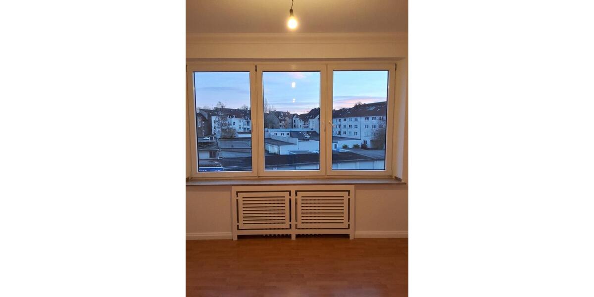 Geräumige 5-Zimmer-Wohnung in Duisburg mit Balkon 5 zimmer