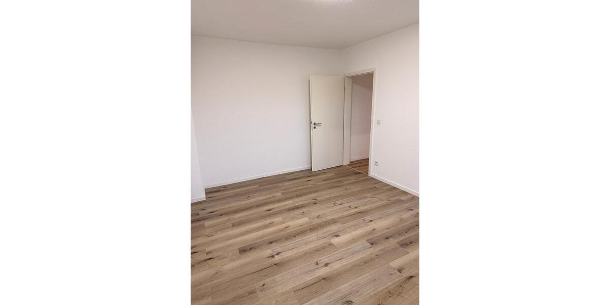 Etagenwohnung Voerde (Niederrhein) - 2 Zimmer, 50 m&sup2;, 710&euro; | Angebot:26238322