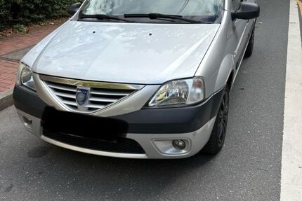 Dacia Logan 238.000 km 1.350 &euro; Wuppertal 42275