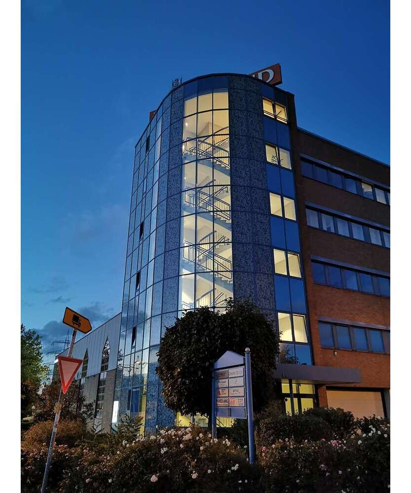 Büro in Mülheim an der Ruhr 2.000 € 200 m²